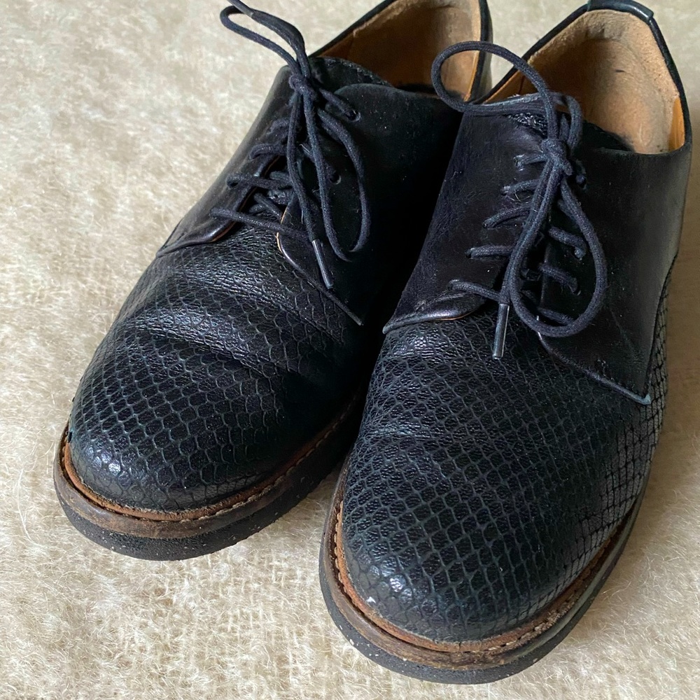 Clarks black oxfords